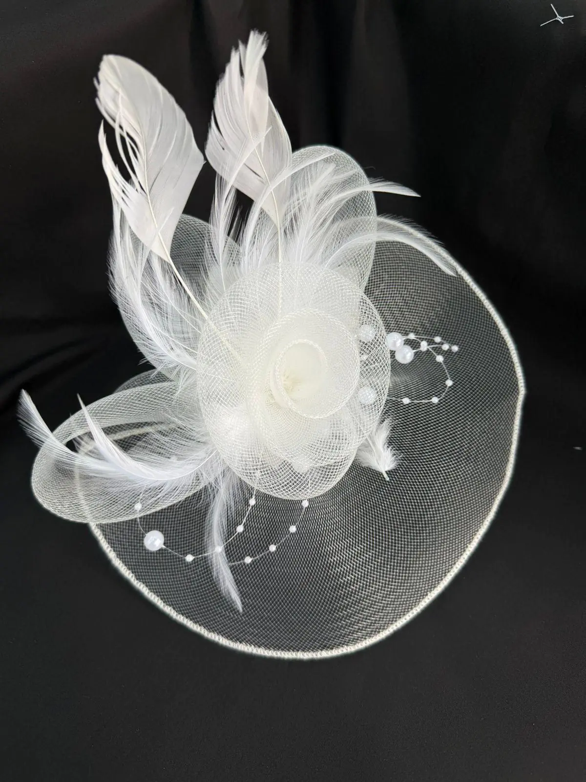 Astrid Fascinator