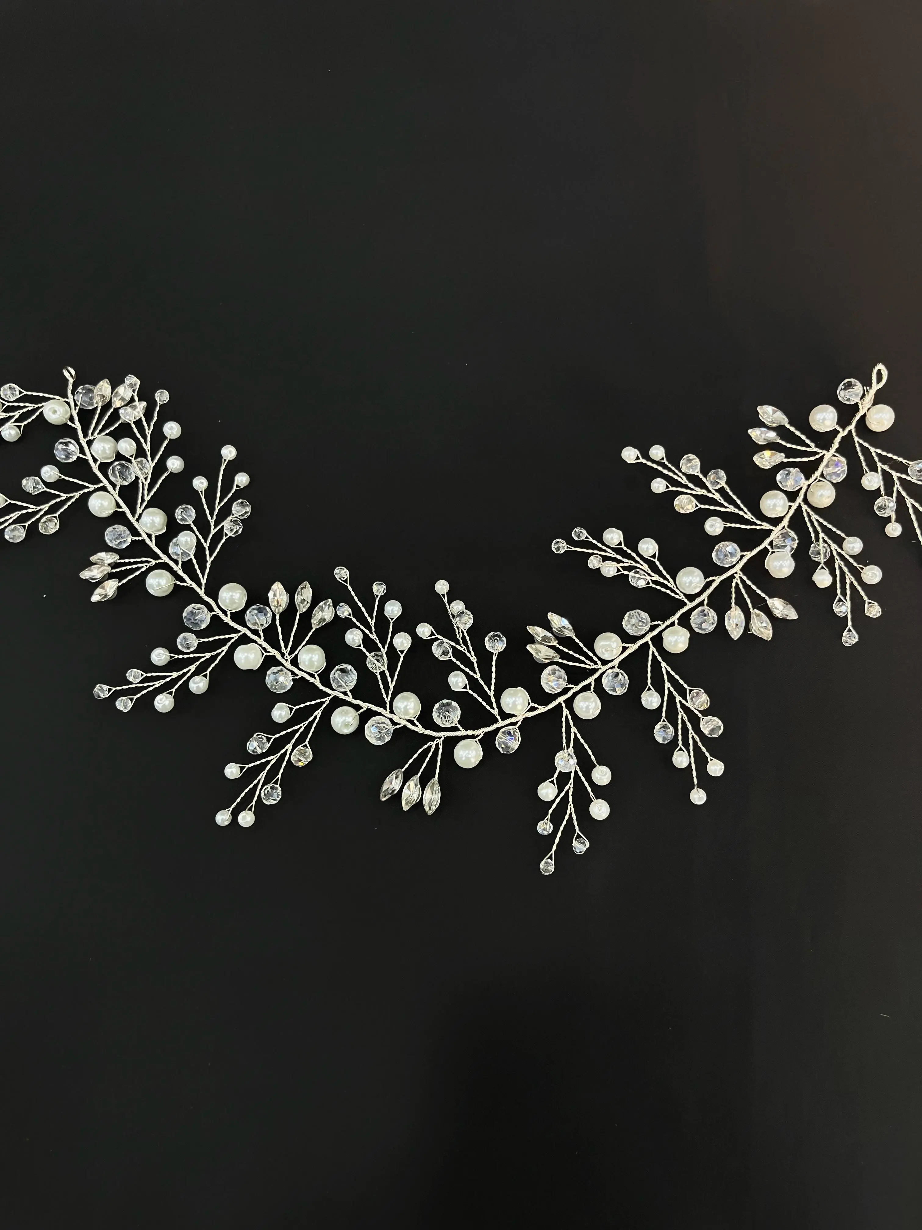 Serla flexible headpiece