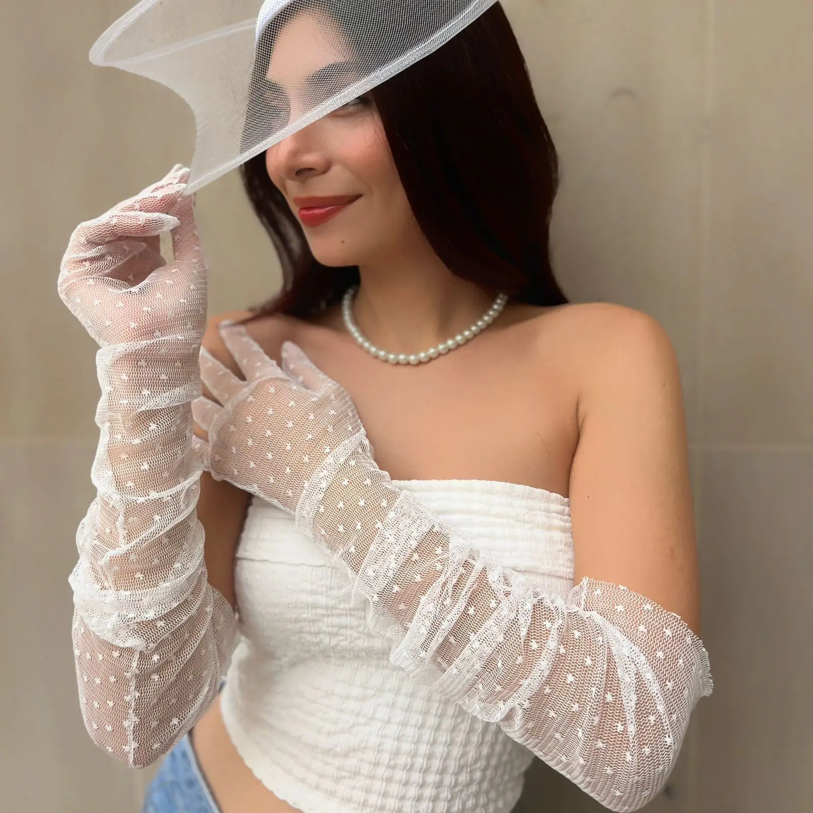 Long dotted tulle gloves