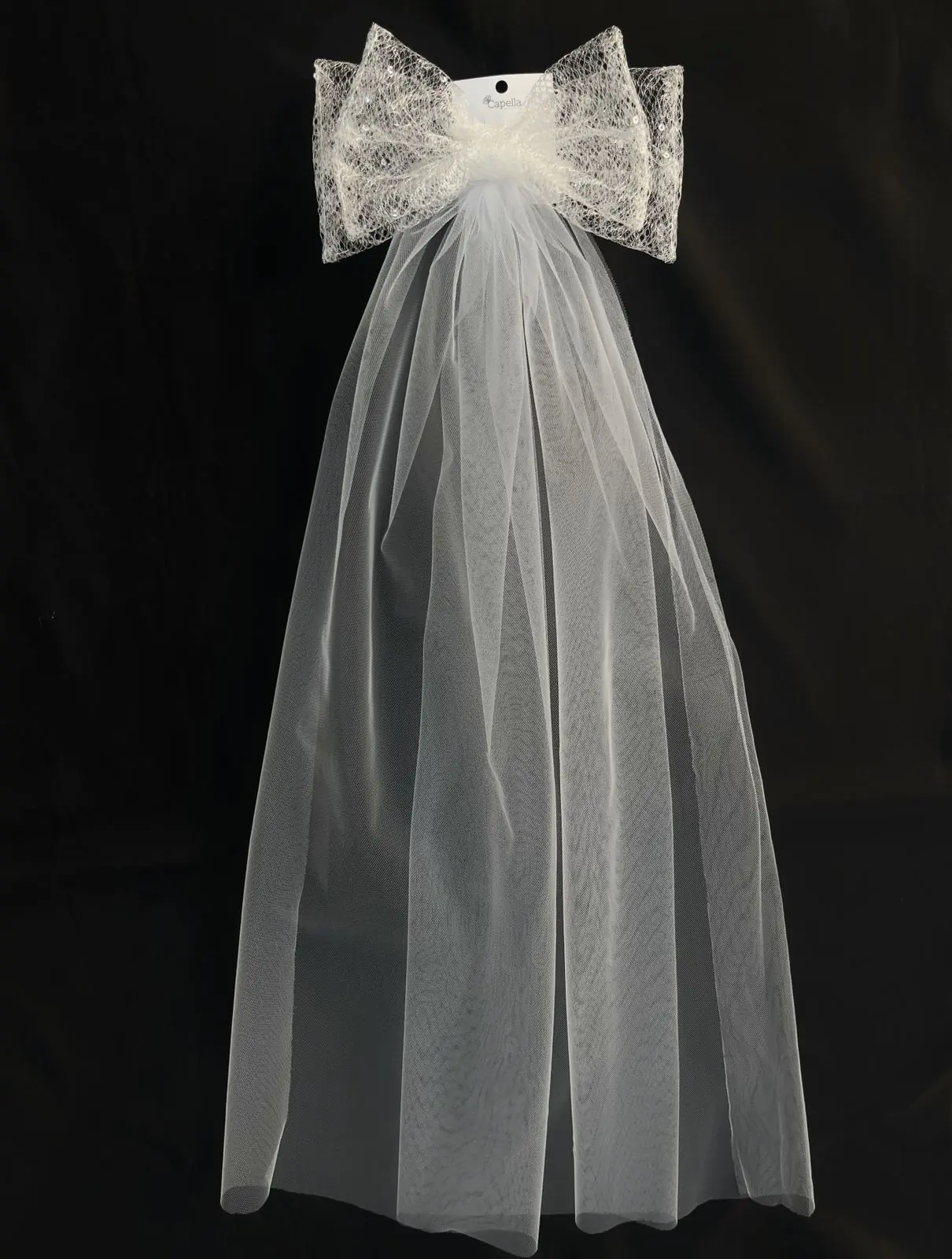 Amina bow veil