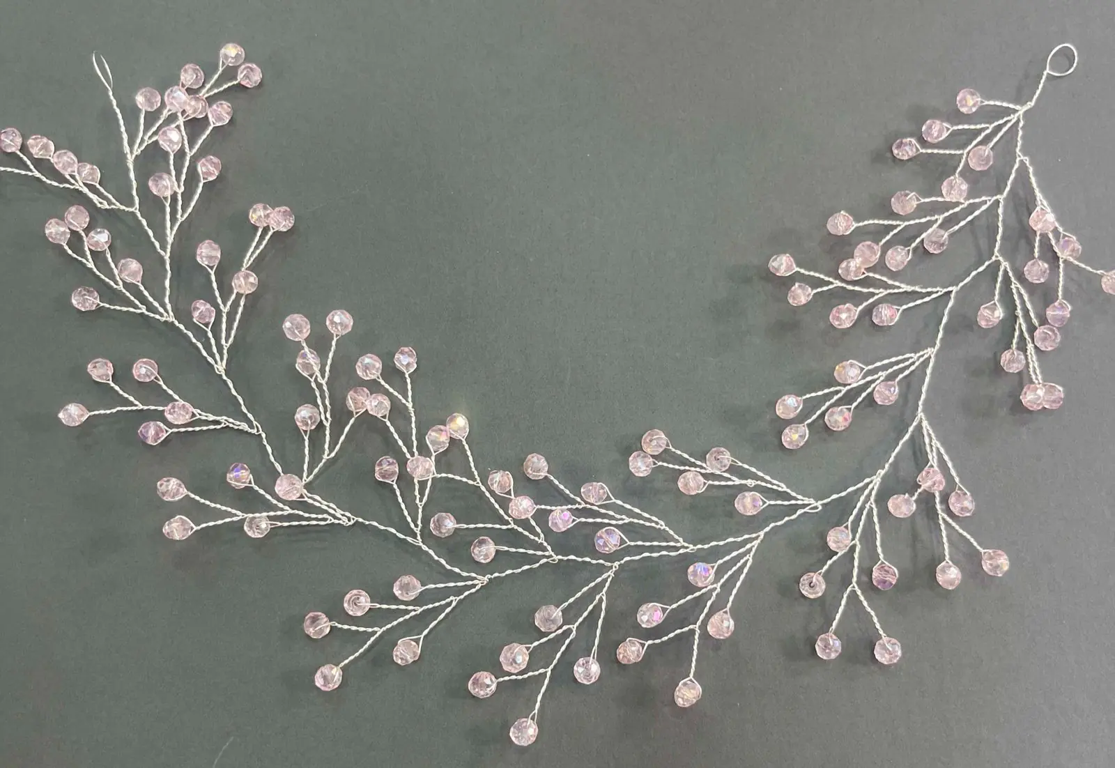 Regina flexible headpiece