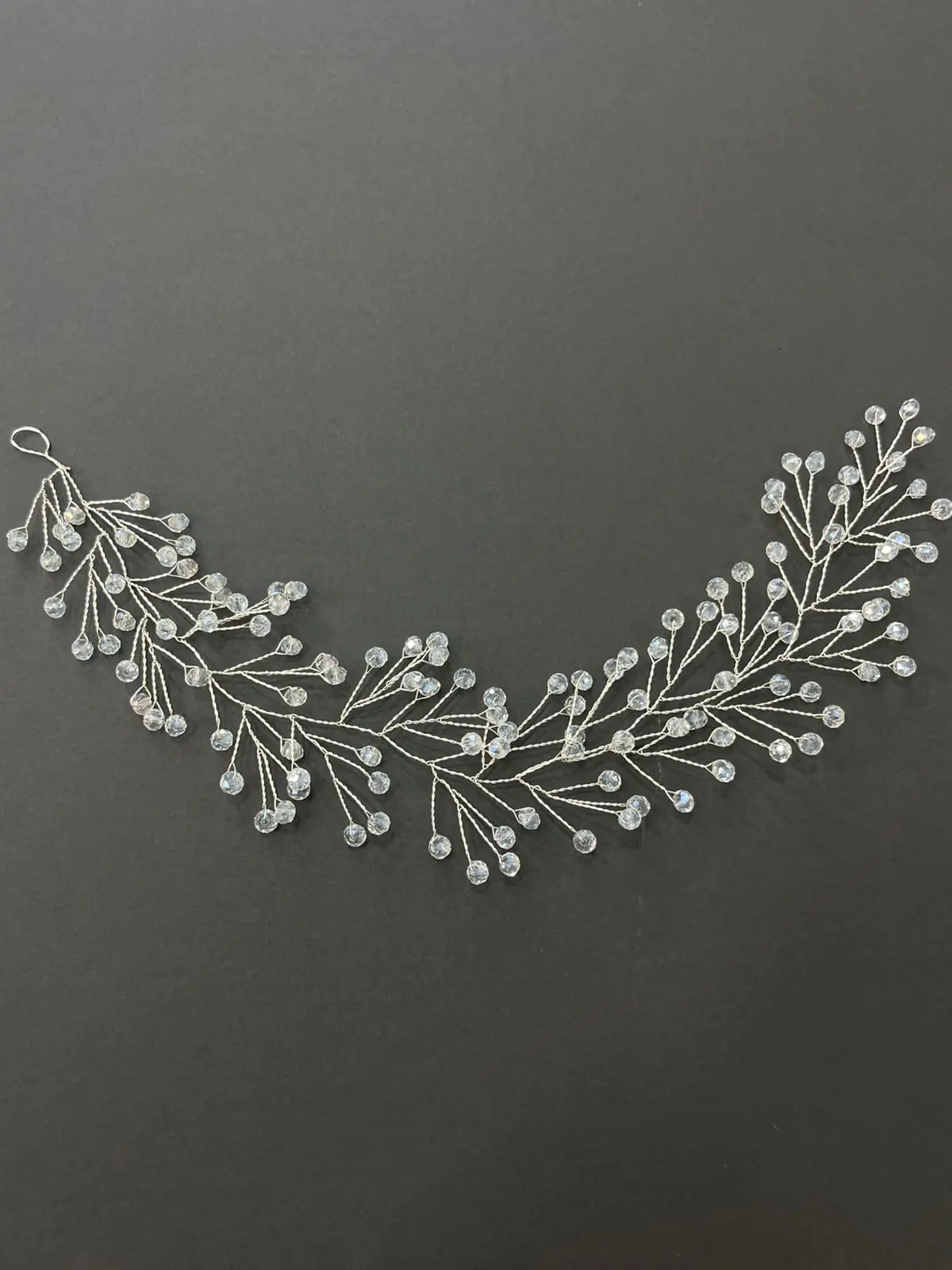 Regina flexible headpiece