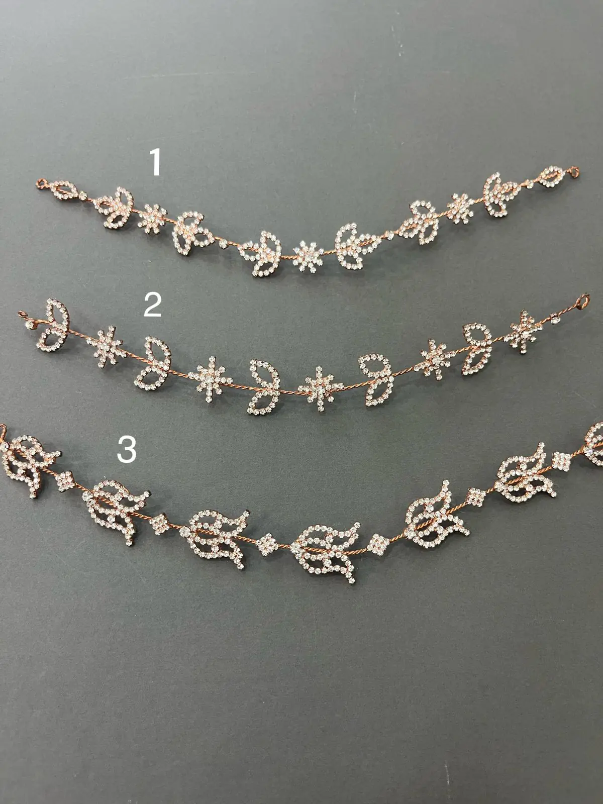 Tiera flexible headpiece