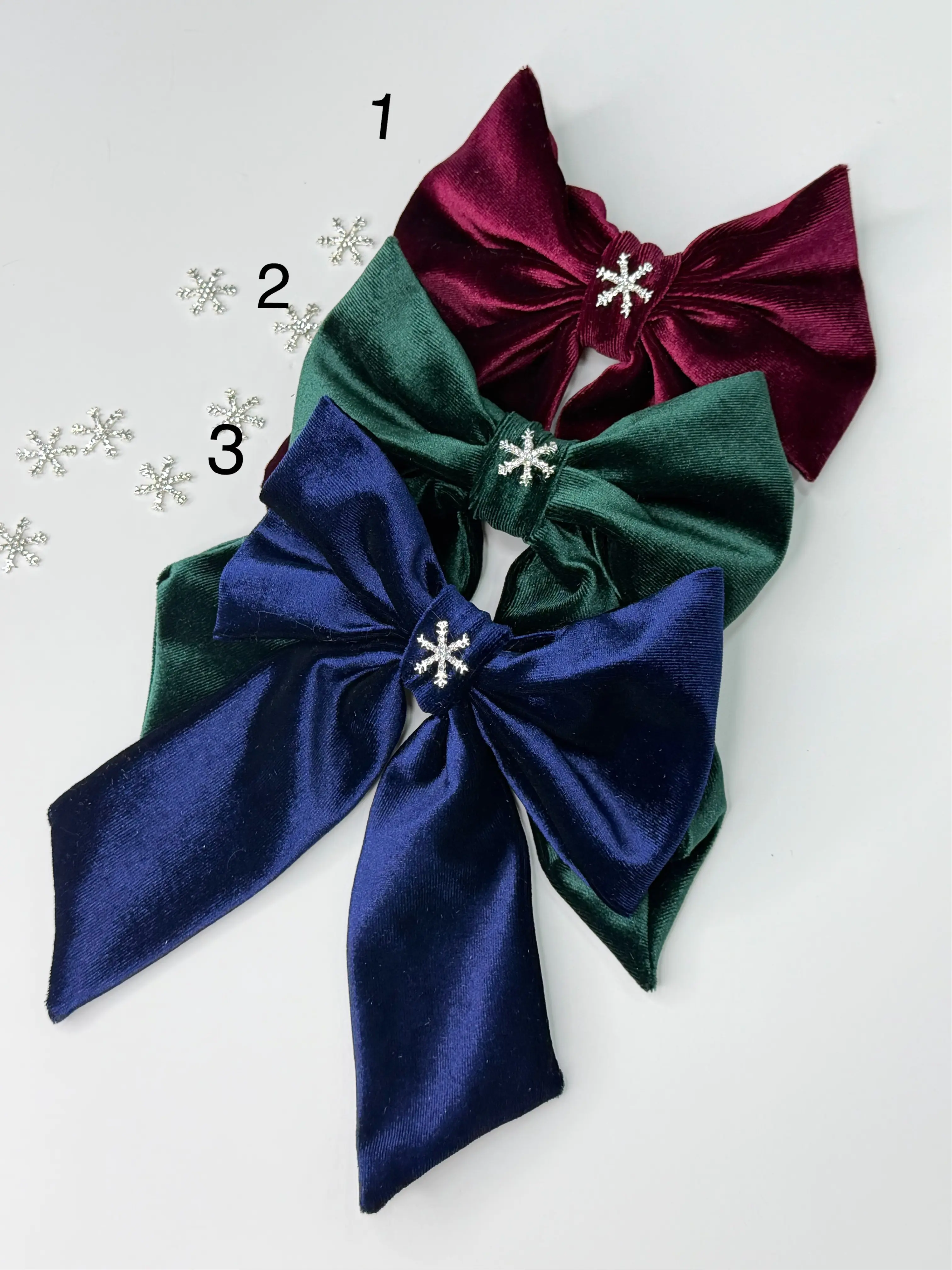 Alexandra snowflake large bow
