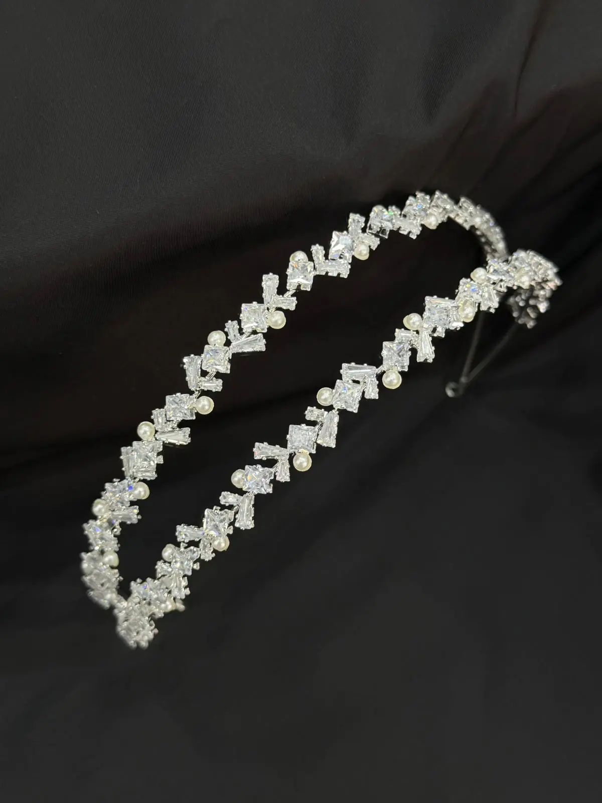 Claire zircon headpiece with pearls