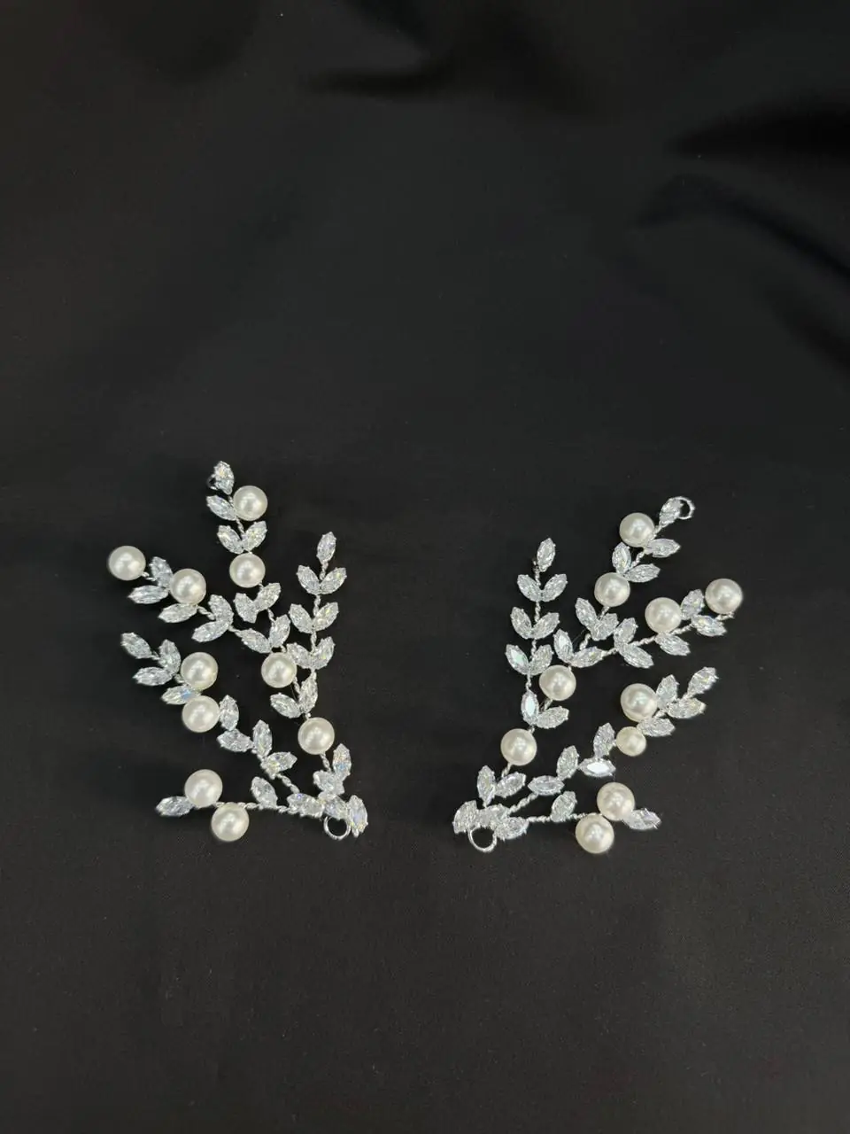 Quincy pearly sided headpieces