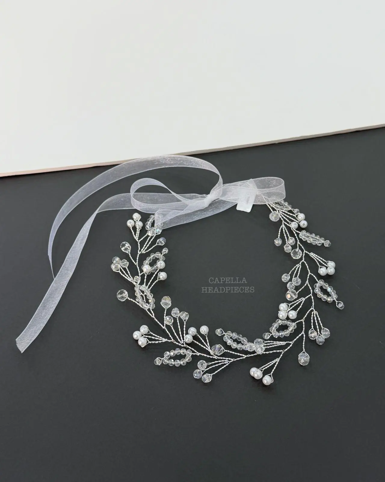 Laurel flexible headpiece