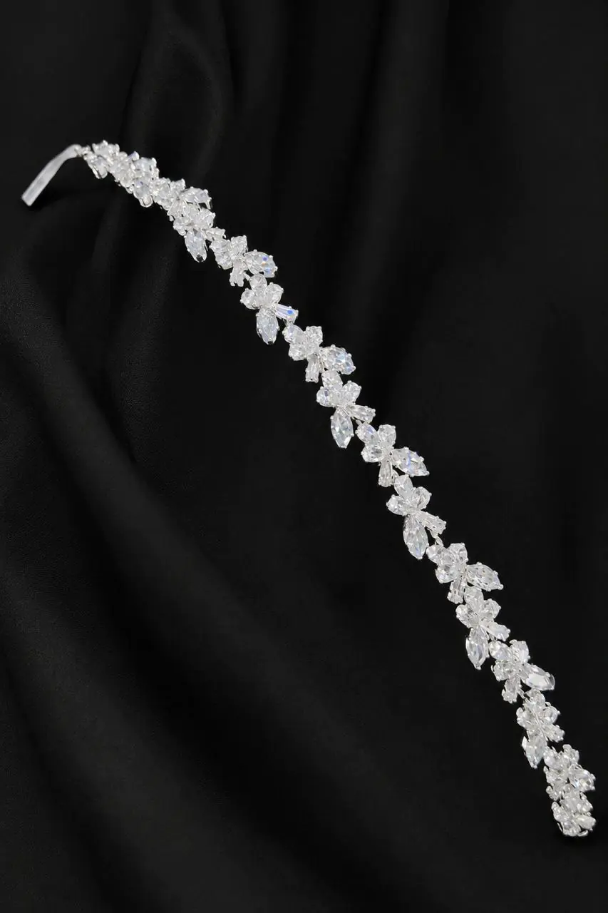 Rowan flexible headpiece